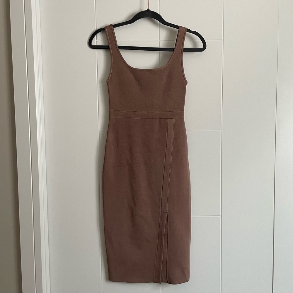 Aritzia Babaton Bodycon Midi Tank Dress